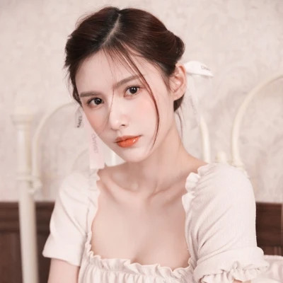 女生简单高清气质图片头像