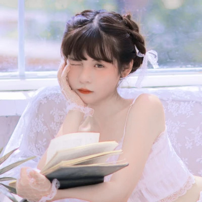 QQ头像女生简单气质清新图片