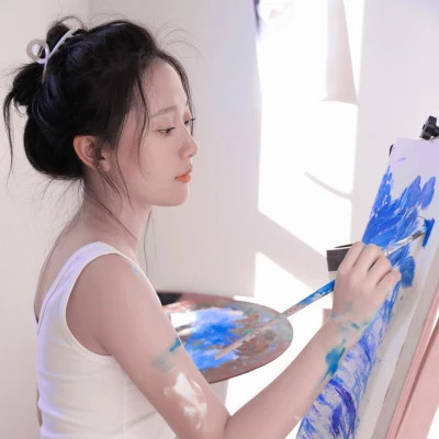 QQ头像女生简单气质清新图片