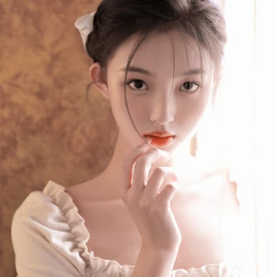 简单简约高清又很清新的女头