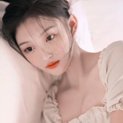 简单简约高清又很清新的女头