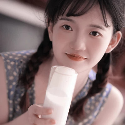 简单简约高清又很清新的女头