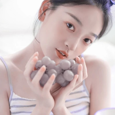 简单简约高清又很清新的女头