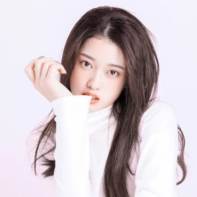 2025女生头像简单气质