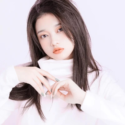 2025女生头像简单气质