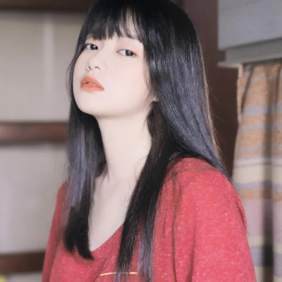 治愈头像女简单干净气质