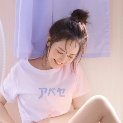 2025简单气质的女生头像