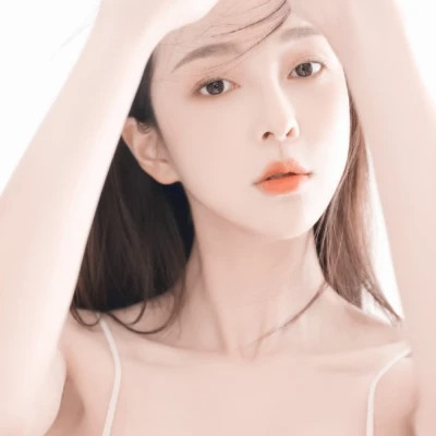 2025简单气质的女生头像