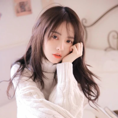 2025简单气质的女生头像