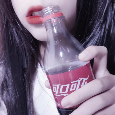 头像图片大全唯美简单女