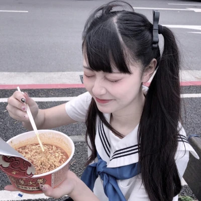 头像图片大全唯美简单女
