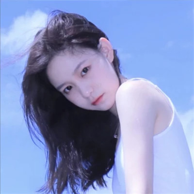清新素雅简单女头像图片