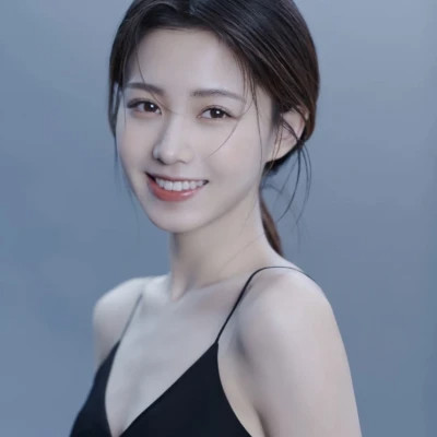 气质干净女生头像图片