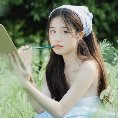 气质干净女生头像图片