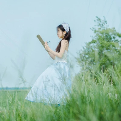 气质干净女生头像图片