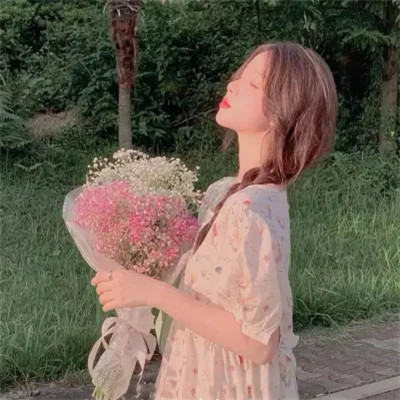 气质干净女生头像图片