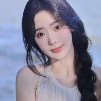 气质干净女生头像图片