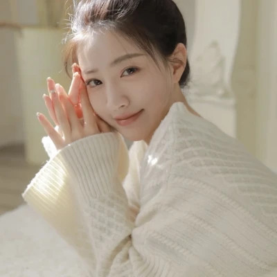 气质干净女生头像图片