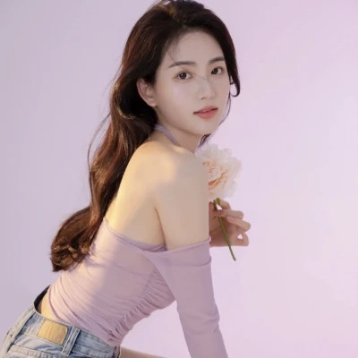 气质干净女生头像图片