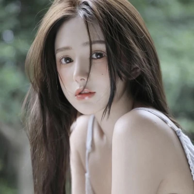 气质干净女生头像图片