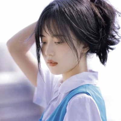 治愈初恋系干净女生头像