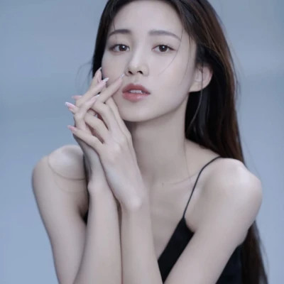 治愈初恋系干净女生头像