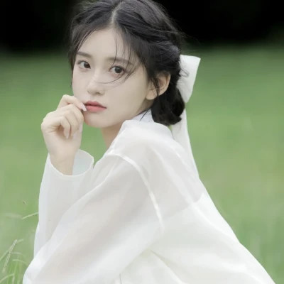 治愈初恋系干净女生头像