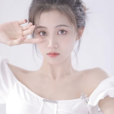 治愈初恋系干净女生头像