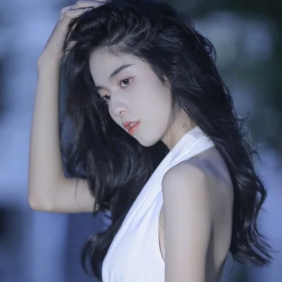 特别干净高清好看的女生头像