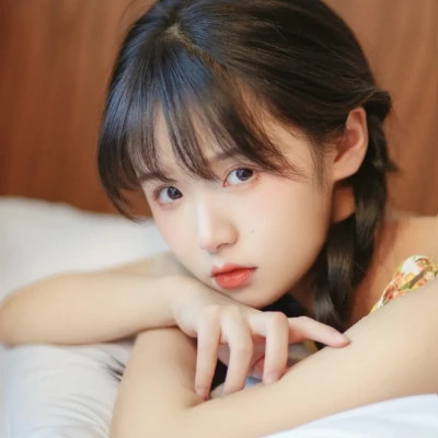 女性知性的图片头像