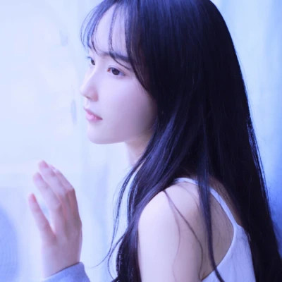 女性知性的图片头像