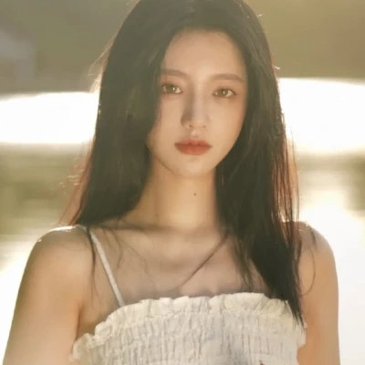 女性知性的图片头像