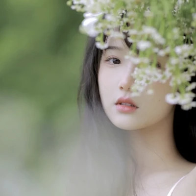 女性知性的图片头像
