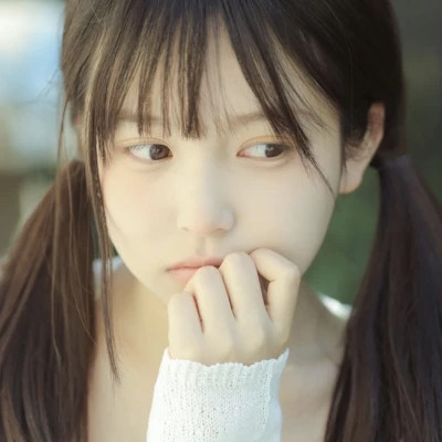 女性知性的图片头像