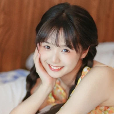 女性知性的图片头像