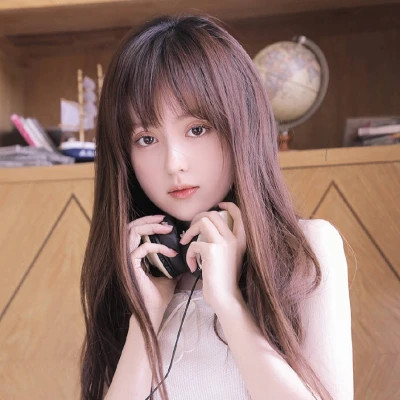 微信头像女生清新知性图片