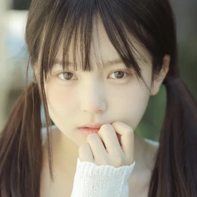 微信头像女生清新知性图片