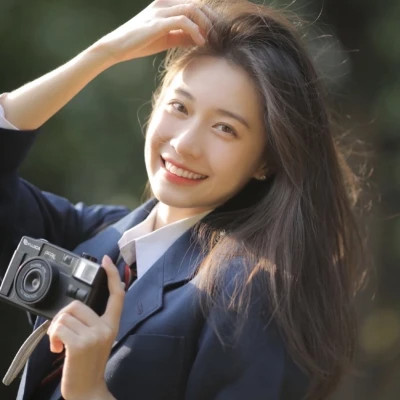 微信头像女生清新知性图片