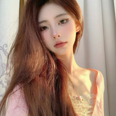 知性优雅成熟女生头像