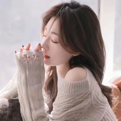 知性优雅成熟女生头像