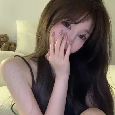 知性优雅成熟女生头像