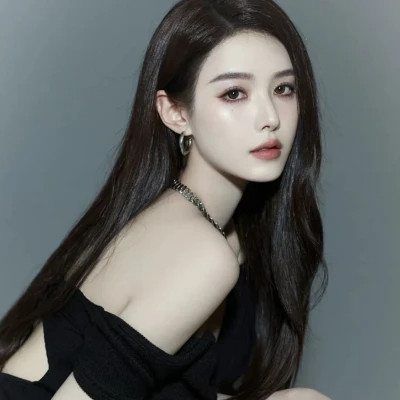 知性优雅成熟女生头像