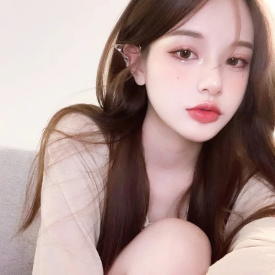 微信优雅知性女生头像