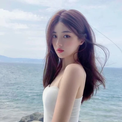 微信优雅知性女生头像