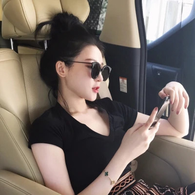 知性女性好看的头像图片