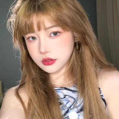 知性女性好看的头像图片