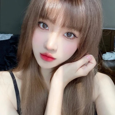 女性很知性的头像图片