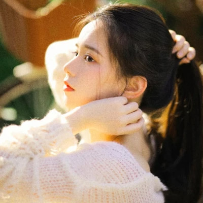 唯美森系复古文艺女生头像