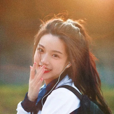 唯美森系复古文艺女生头像