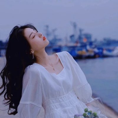 唯美森系复古文艺女生头像
